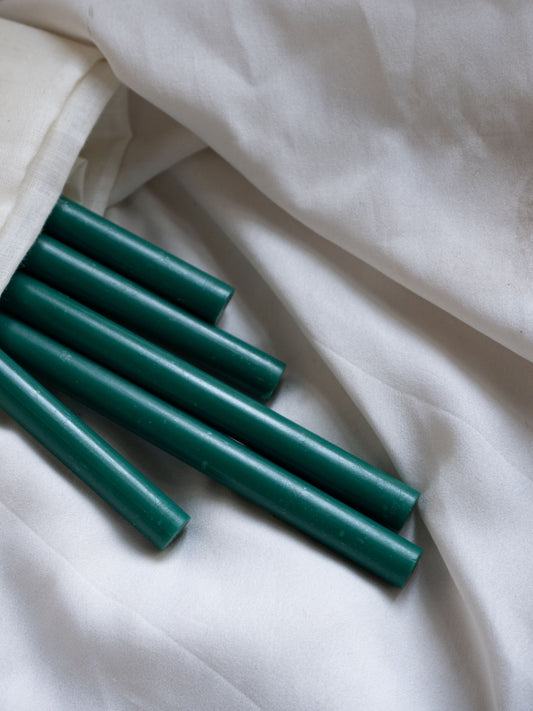 Dark green Waxstick