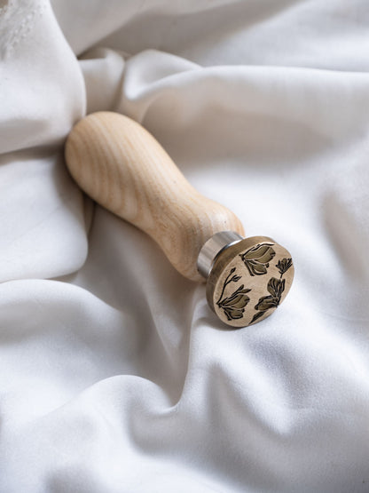 Lilies Waxstamp